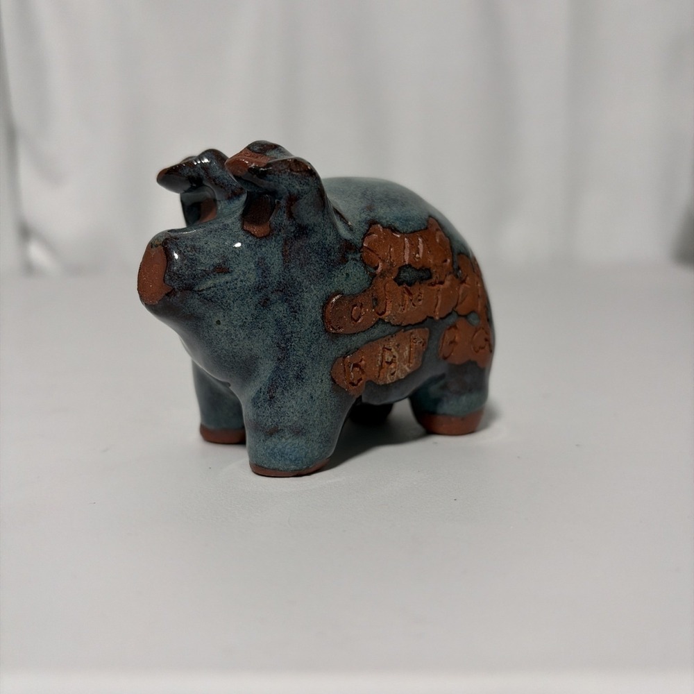 Vintage 1989 Blue Folk Art Terracotta Pig Figurine Sims Country BBQ Advertising